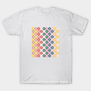 Colorful Christmas snowflakes pattern T-Shirt